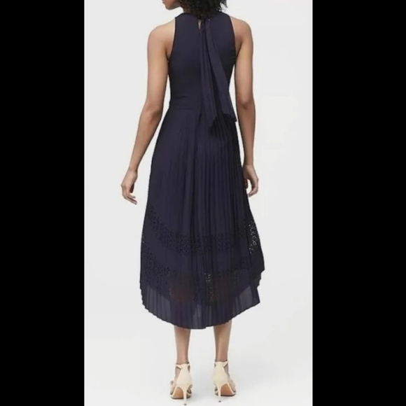 SOLD: Banana Republic Lazer-Cut Curved Hem Midi Dress in Navy Blue - Picture 2 of 10
